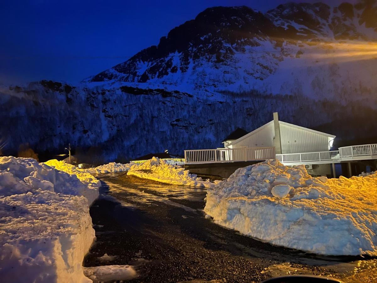 Senja Living Stonglandseidet Exterior foto
