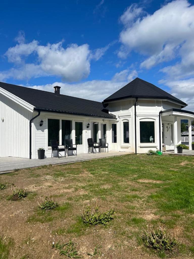 Senja Living Stonglandseidet Exterior foto